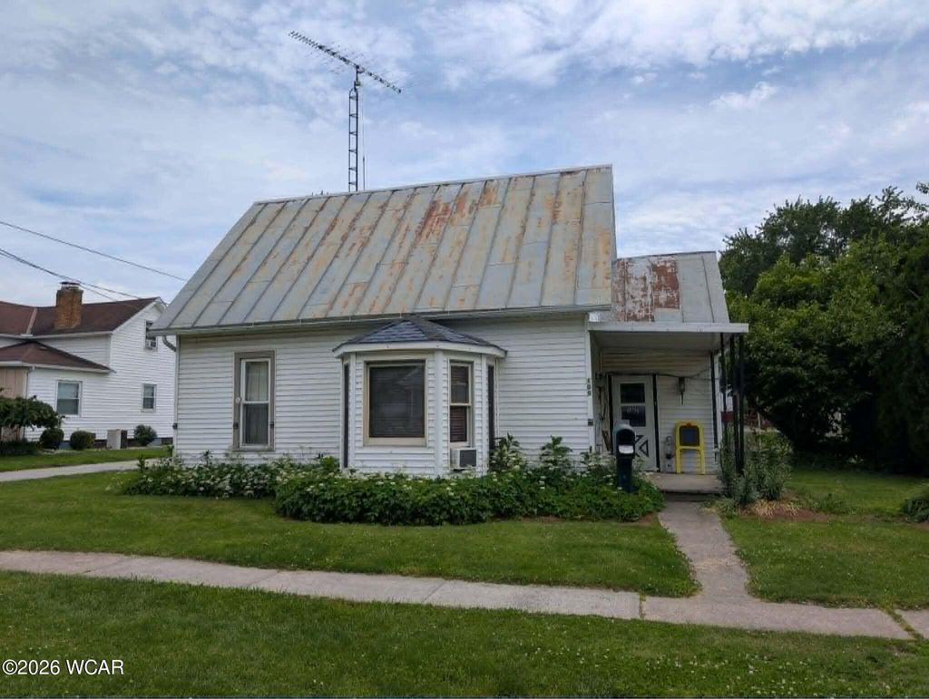 Photo of 105 W North Street, Elida, OH 45807 (MLS # 310428)