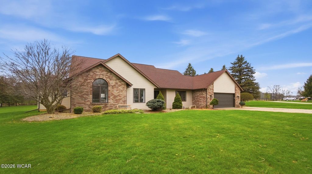 Photo of 1213 Hidden Brook Drive, Hicksville, OH 43526 (MLS # 309968)