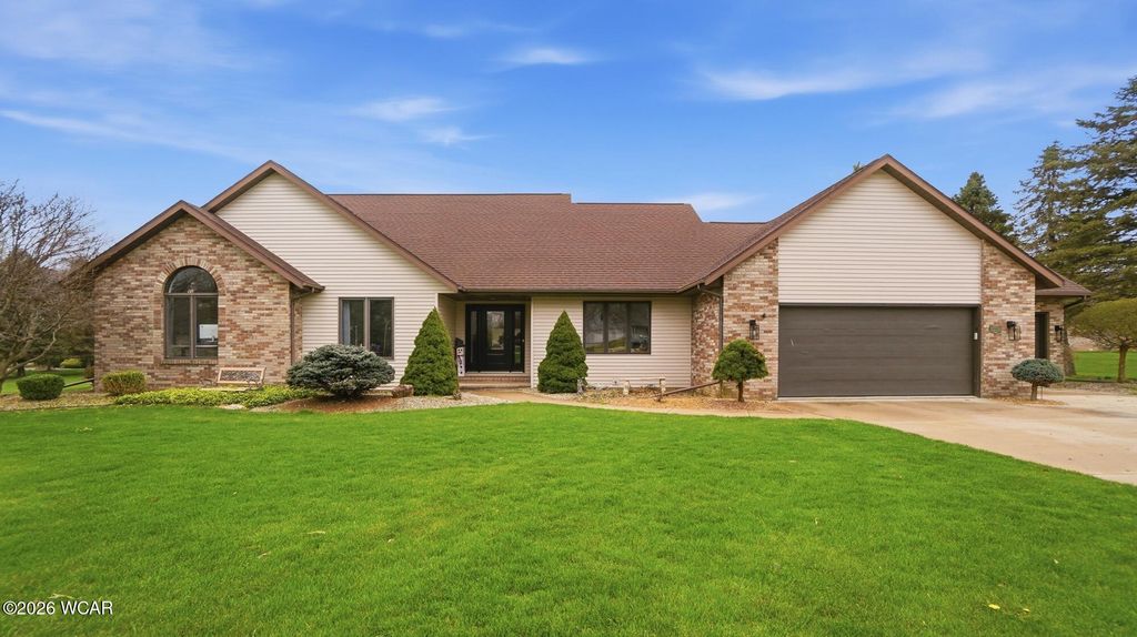 Photo of 1213 Hidden Brook Drive, Hicksville, OH 43526 (MLS # 309968)