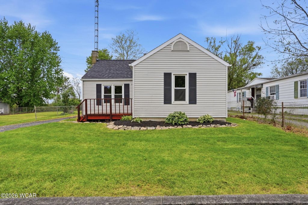 Photo of 310 S High Street, Kenton, OH 43326 (MLS # 310213)
