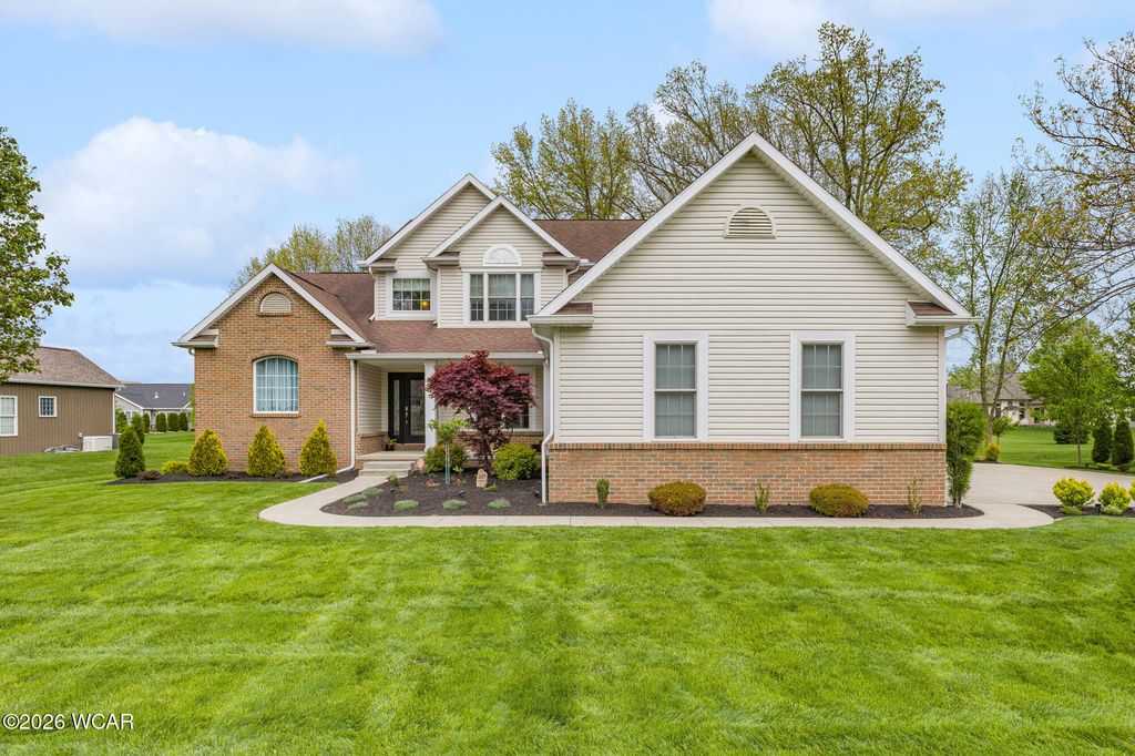 Photo of 2619 Gaithersburg Drive, Lima, OH 45805 (MLS # 310090)