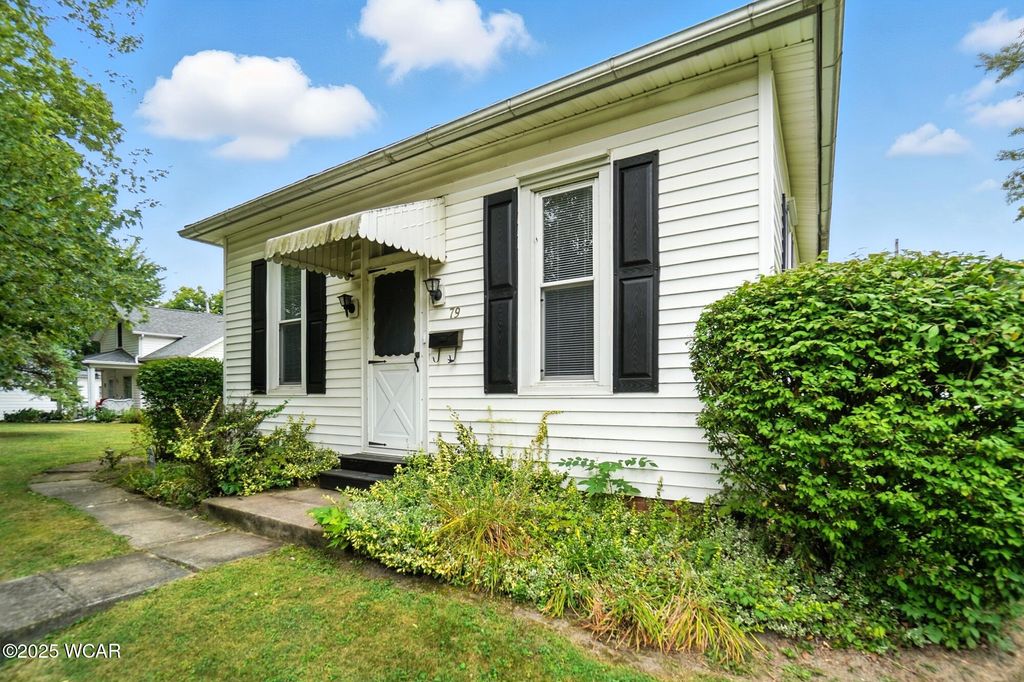 Photo of 79 Broadway Street, Kenton, OH 43326 (MLS # 308043)