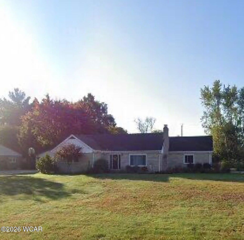 Photo of 2175 Wyandot Drive, Lima, OH 45806 (MLS # 310259)