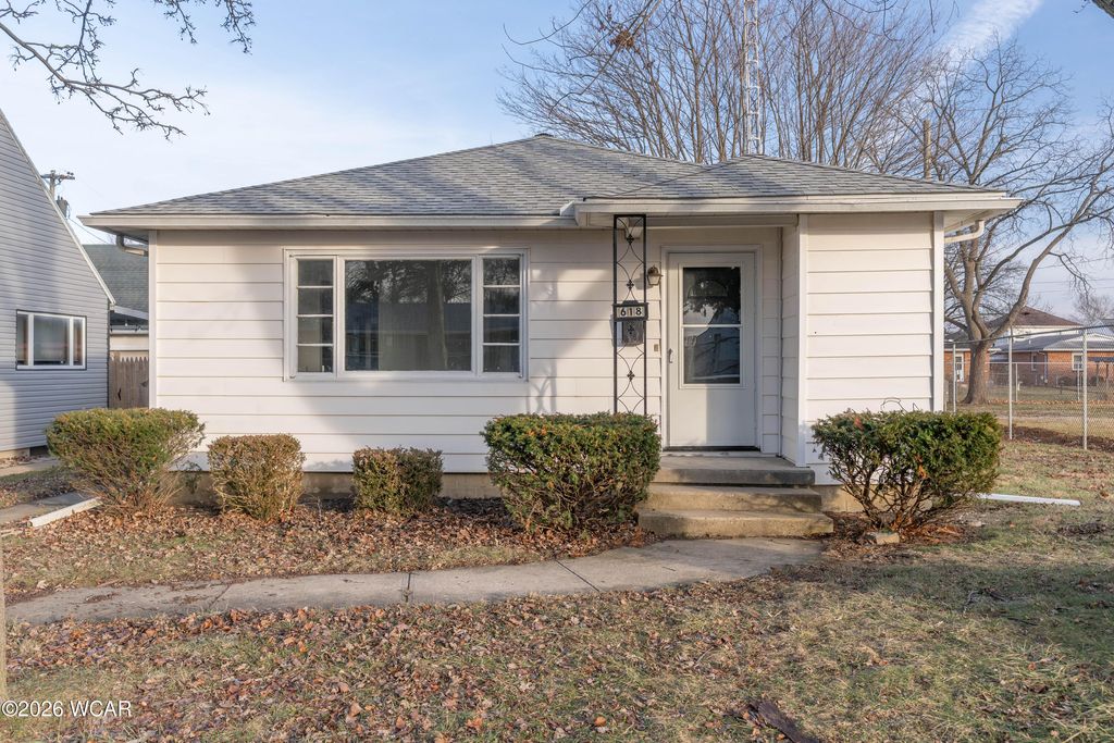 Photo of 618 Montrose Street, Sidney, OH 45365 (MLS # 309147)