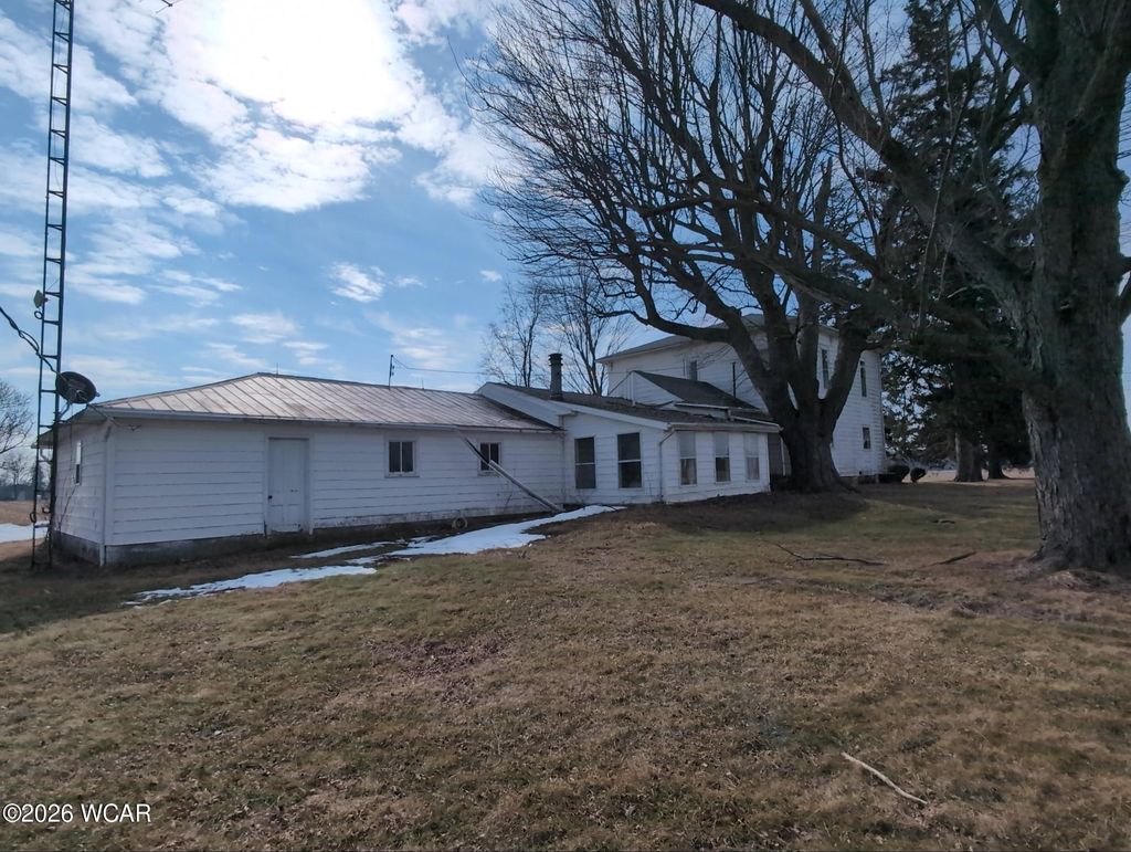 Photo of 8170 Sandy Point Road, Lima, OH 45807 (MLS # 309439)