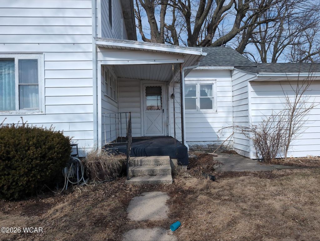 Photo of 8170 Sandy Point Road, Lima, OH 45807 (MLS # 309439)