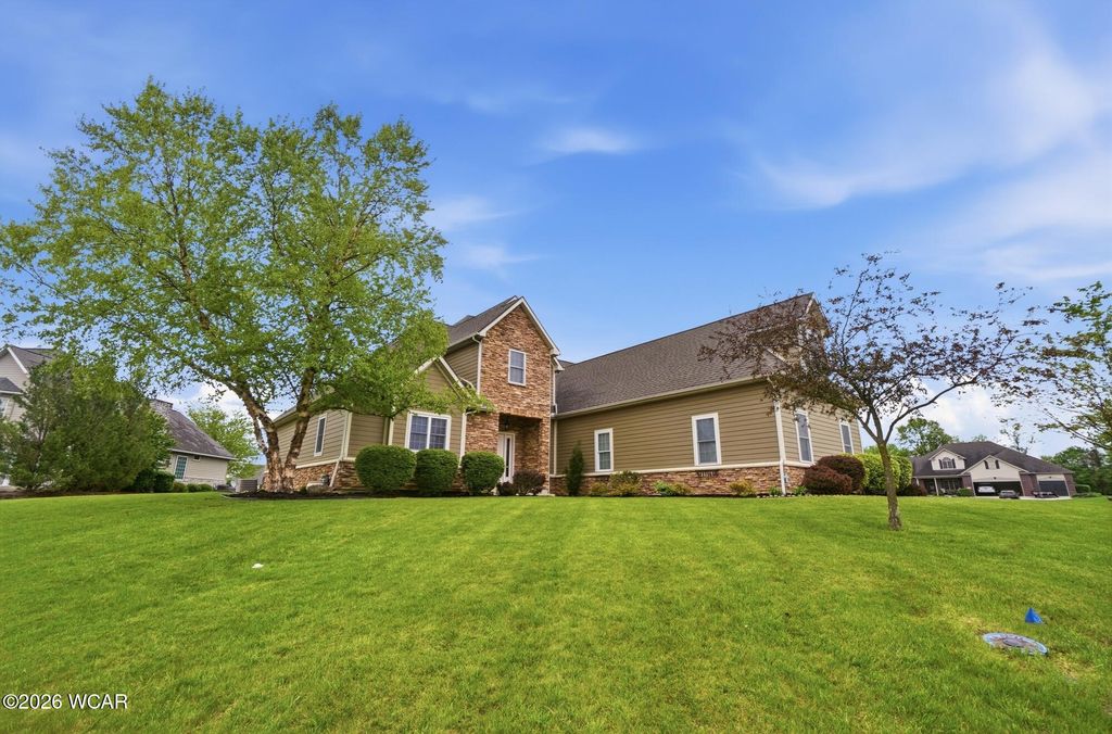 Photo of 849 Yakima Trail, Lima, OH 45805 (MLS # 310105)