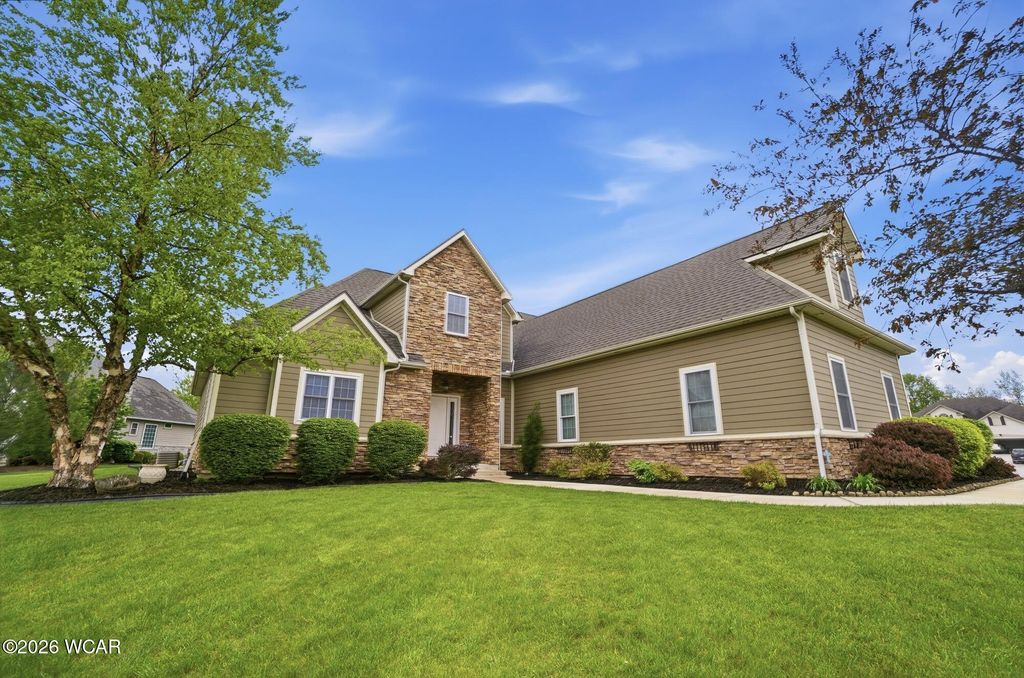 Photo of 849 Yakima Trail, Lima, OH 45805 (MLS # 310105)