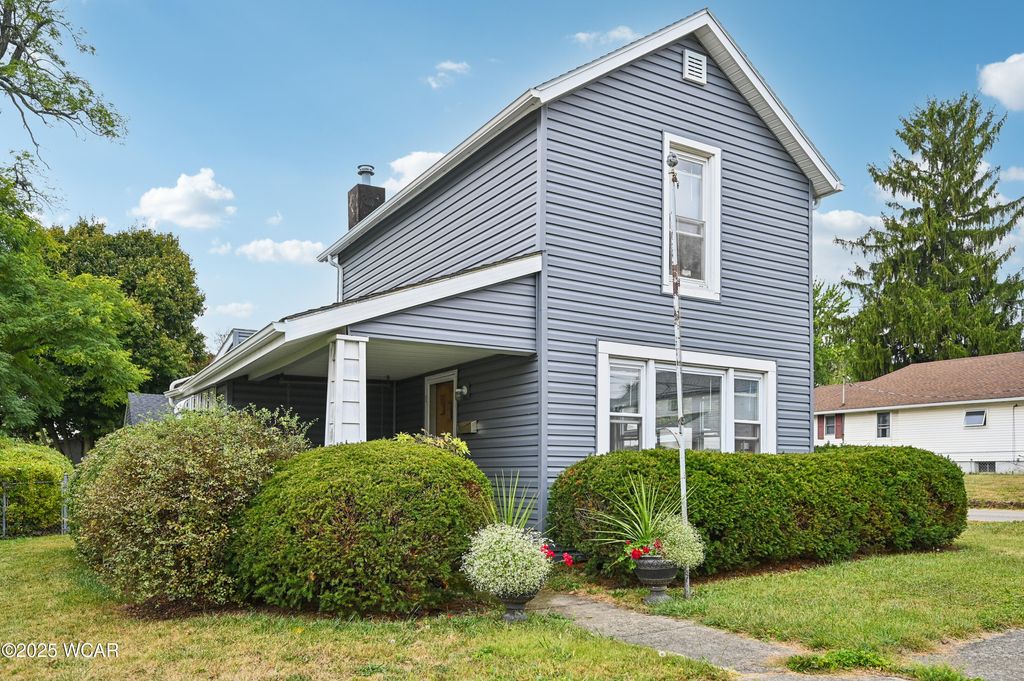 Photo of 315 Linden Street, Bellefontaine, OH 43311 (MLS # 308388)