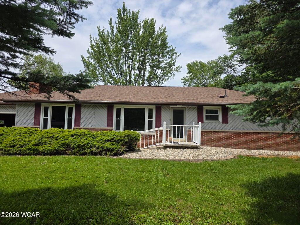 Photo of 3136 Juliette Drive, Lima, OH 45805 (MLS # 310323)