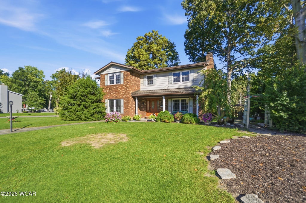 Photo of 1592 Northbrook Drive, Lima, OH 45805 (MLS # 311937)