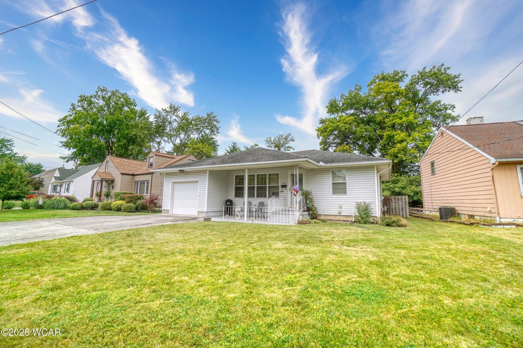 Photo of 529 N Nixon Avenue, Lima, OH 45805 (MLS # 311002)