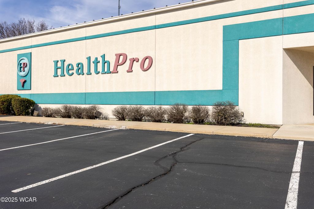 Photo of 4132 Elida Road, Lima, OH 45807 (MLS # 306553)