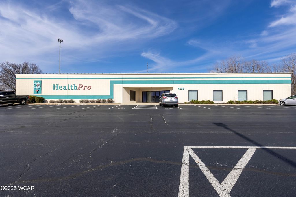 Photo of 4132 Elida Road, Lima, OH 45807 (MLS # 306553)