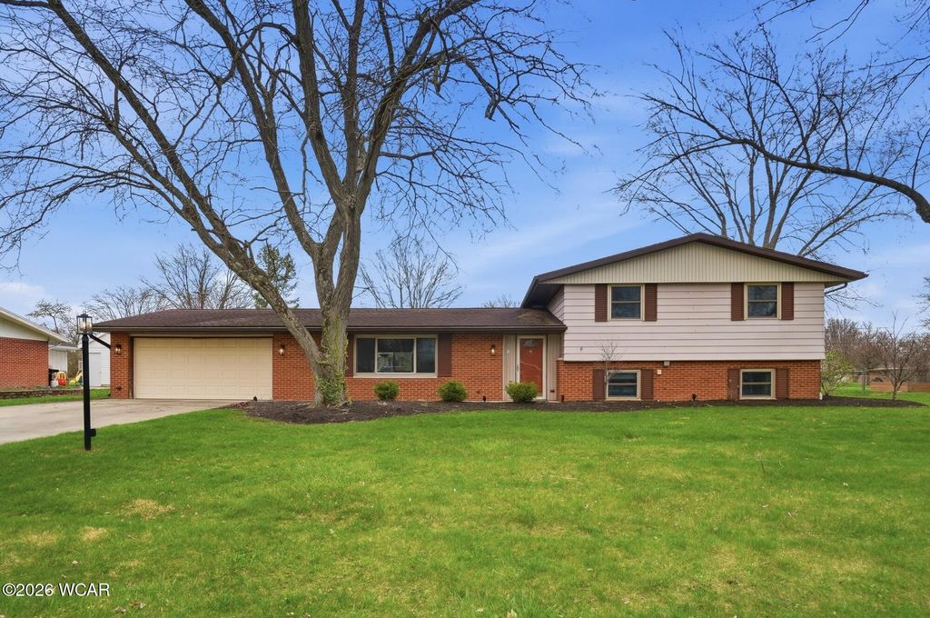 Photo of 2143 Odema Drive, Lima, OH 45806 (MLS # 309720)
