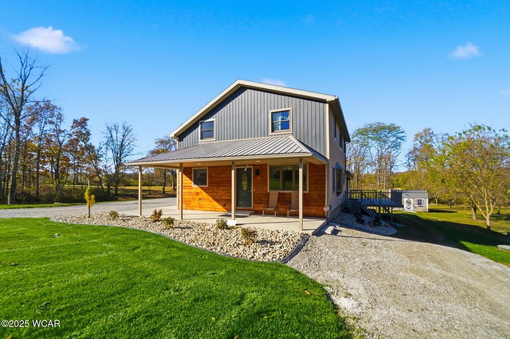 Photo of 3330 S Sunderland Road, Lima, OH 45806 (MLS # 308734)