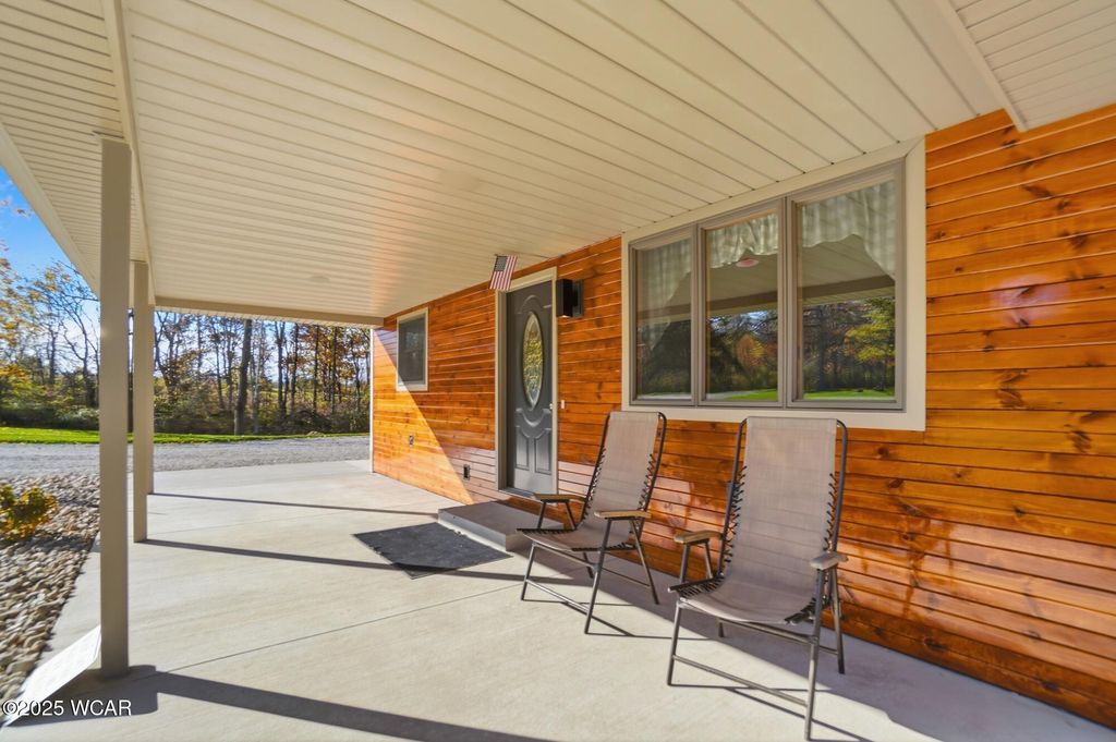 Photo of 3330 S Sunderland Road, Lima, OH 45806 (MLS # 308734)