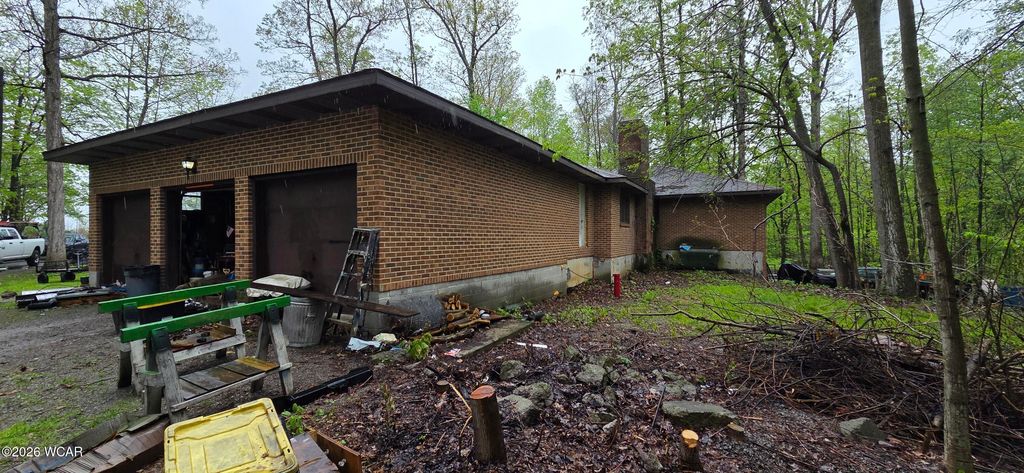 Photo of 3775 Wolfe Road, Lima, OH 45807 (MLS # 310166)