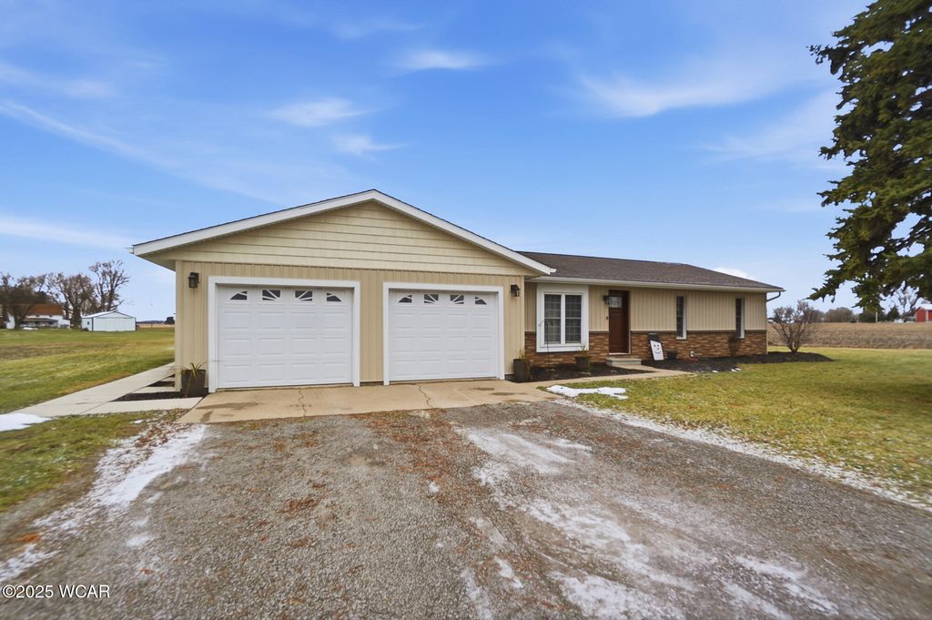 Photo of 8448 Elida Road, Delphos, OH 45833 (MLS # 308990)