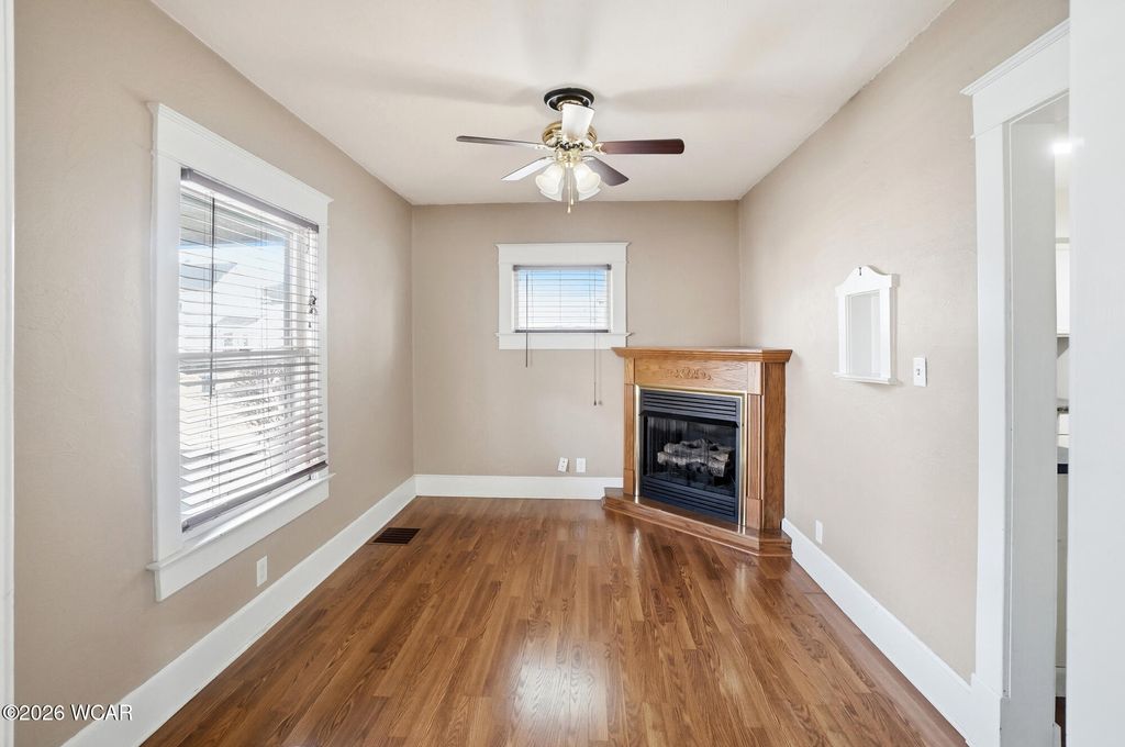 Photo of 6 Oakwood Place, Lima, OH 45804 (MLS # 309142)