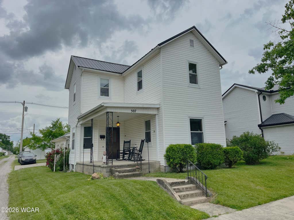 Photo of 507 W Pearl Street, Wapakoneta, OH 45895 (MLS # 310485)