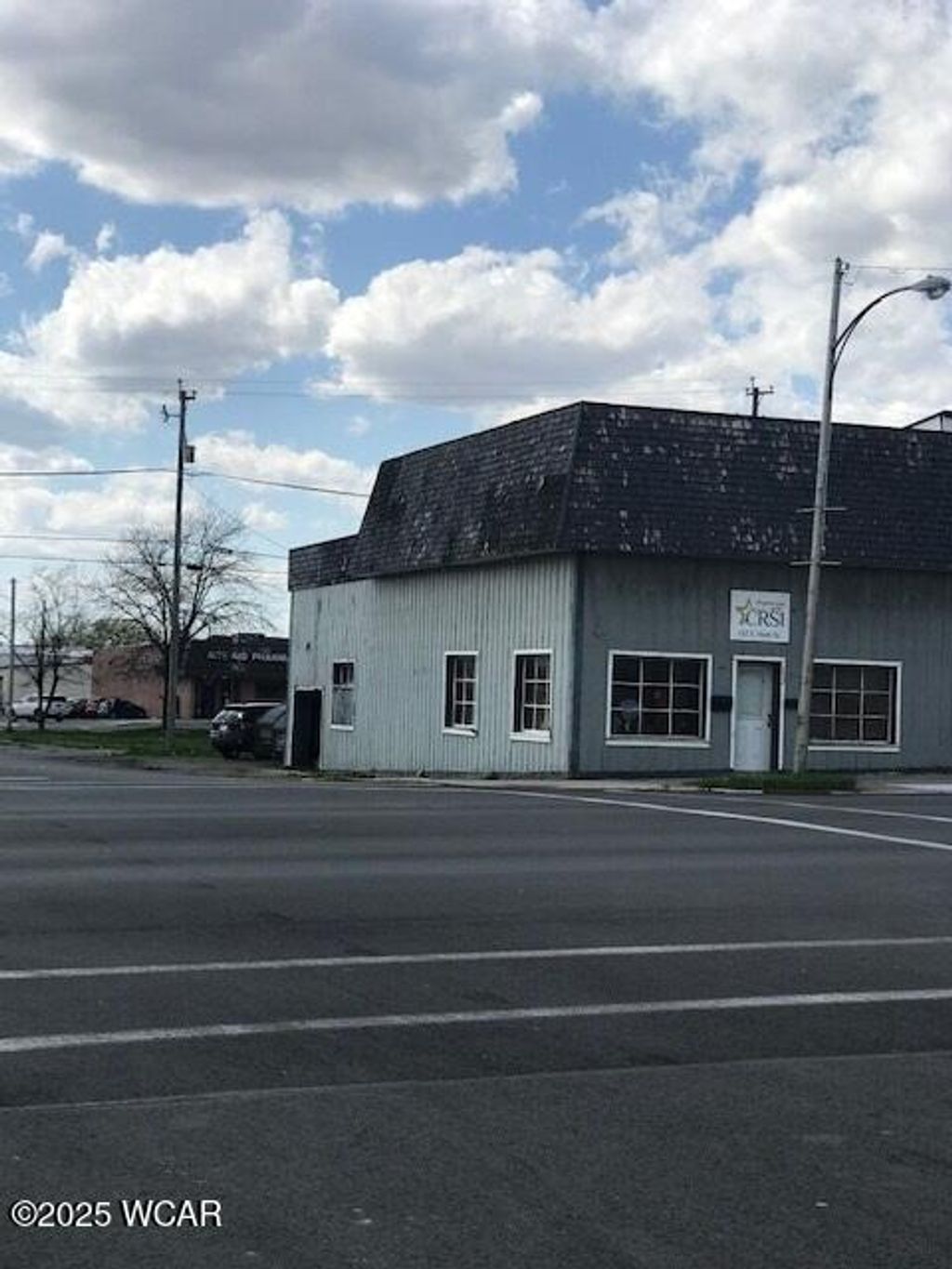 Photo of 132 S Main Street, Kenton, OH 43326 (MLS # 306760)