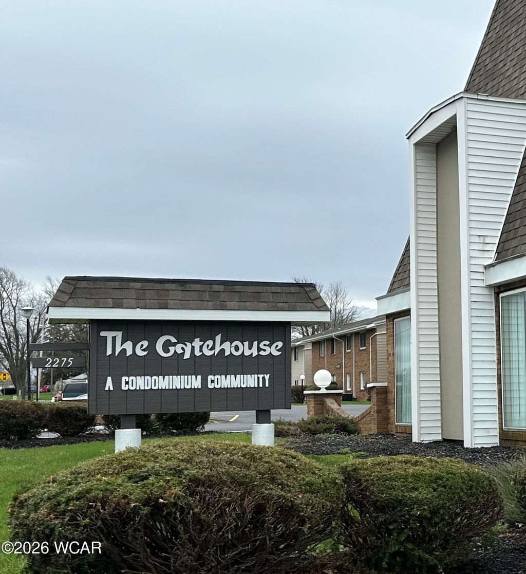 Photo of 2275 N Cable Road, Lima, OH 45807 (MLS # 309188)