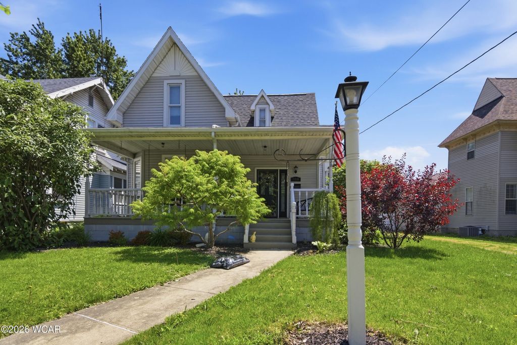 Photo of 708 N Washington Street, Van Wert, OH 45891 (MLS # 310401)