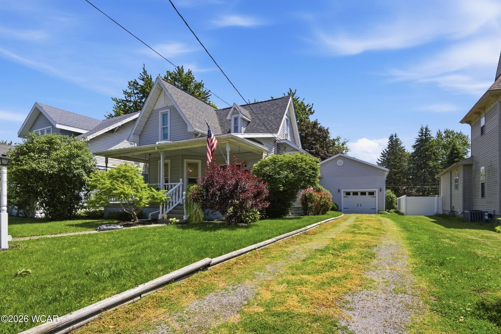 Photo of 708 N Washington Street, Van Wert, OH 45891 (MLS # 310401)