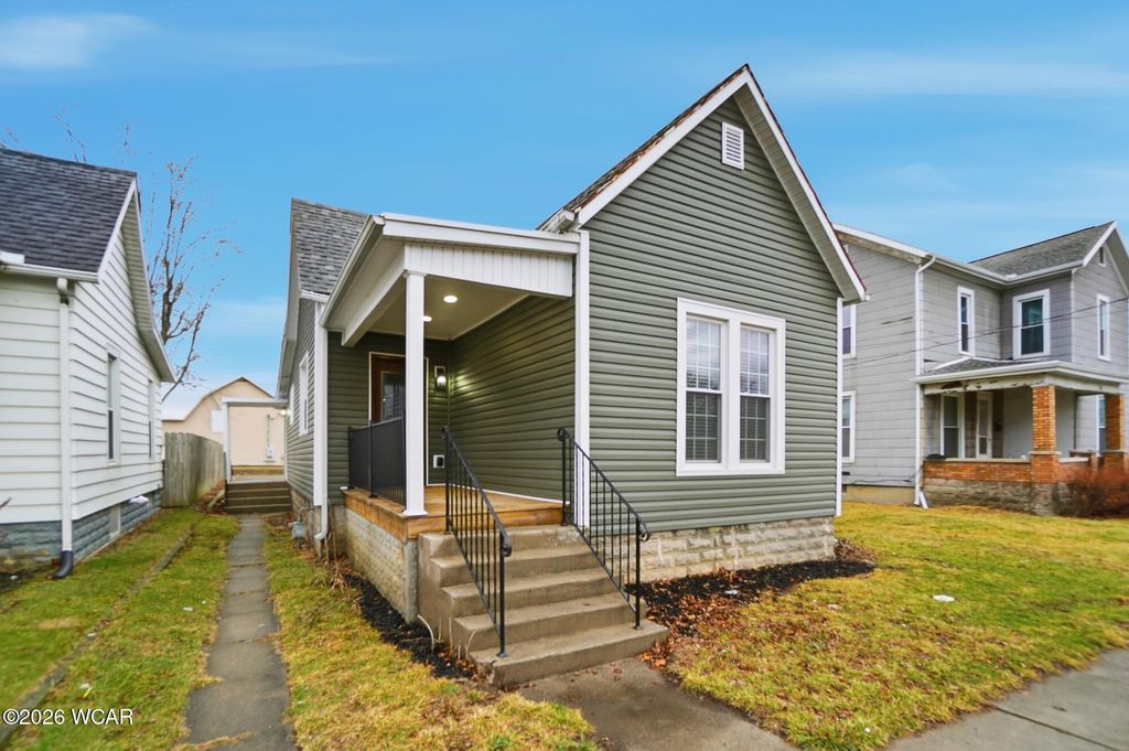 Photo of 629 N Main Street, Delphos, OH 45833 (MLS # 309165)