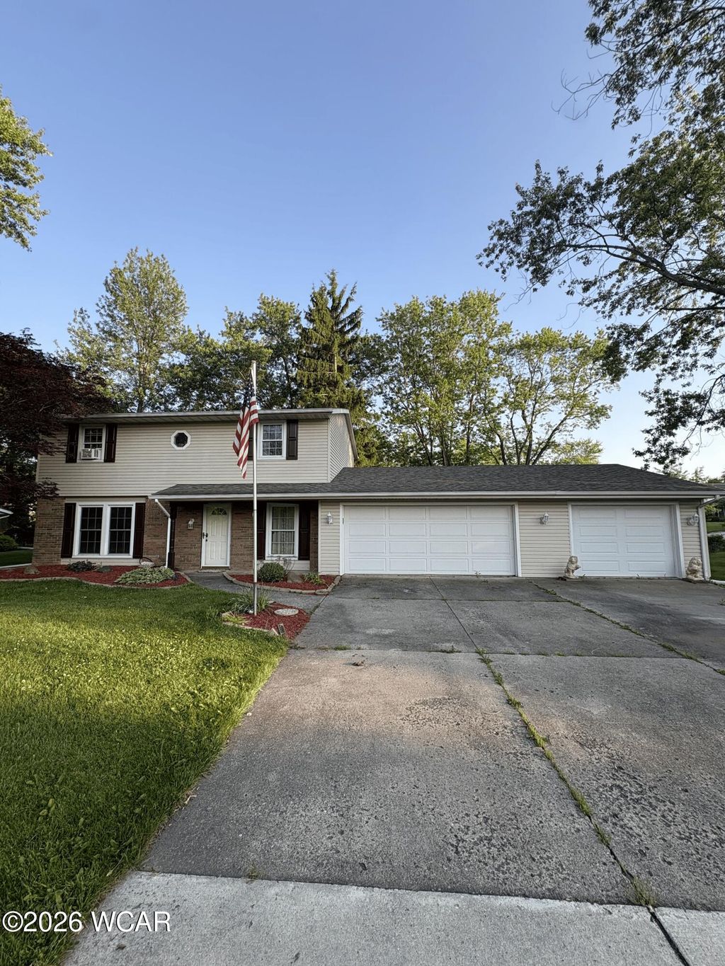 Photo of 110 Norlick Drive, Bryan, OH 43506 (MLS # 310377)