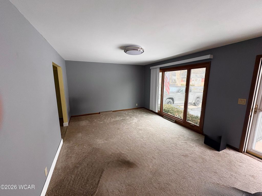 Photo of 1889 N Metcalf Street, Lima, OH 45801 (MLS # 309417)