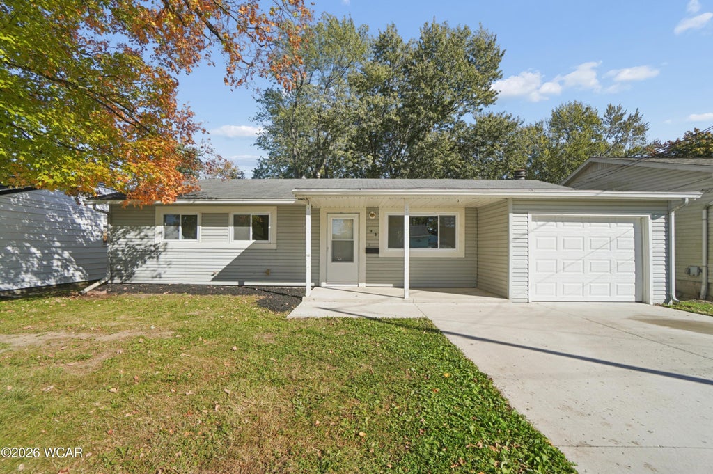 Photo of 133 S Roberts Avenue, Lima, OH 45804 (MLS # 311998)