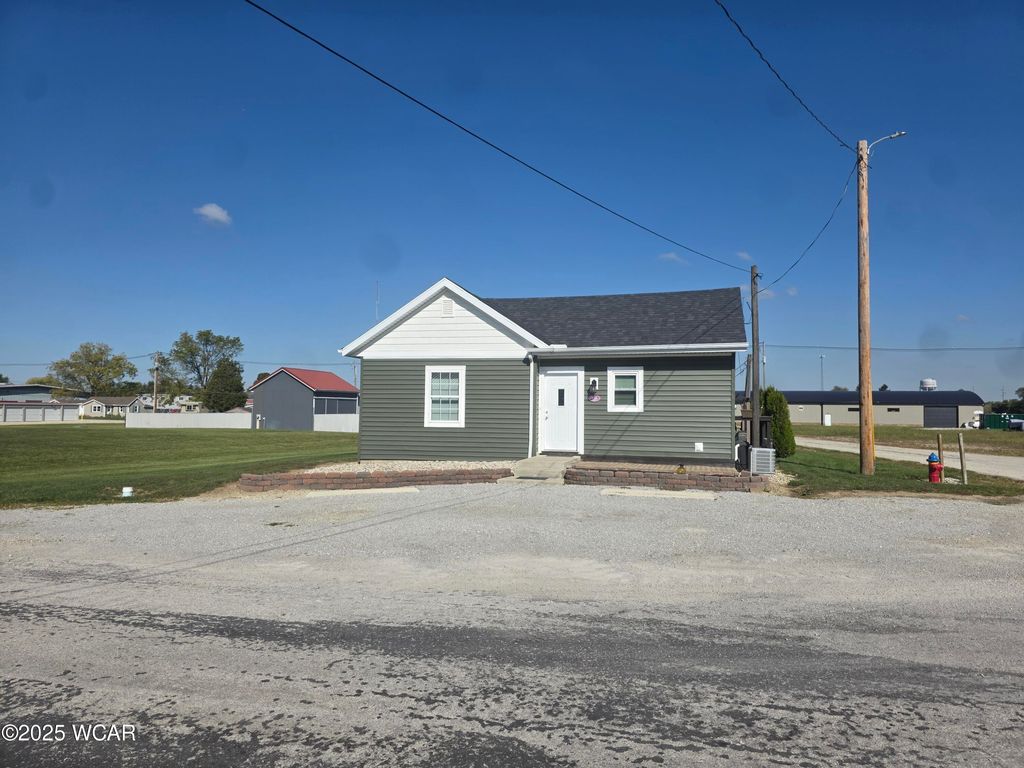 Photo of 102 Wapak Street, Wapakoneta, OH 45895 (MLS # 308545)