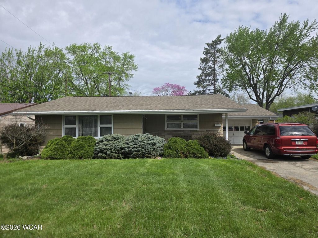 Photo of 1025 Woodland Avenue, Van Wert, OH 45891 (MLS # 309976)