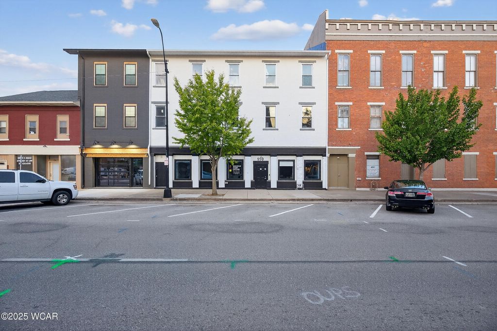 Photo of 110 N Ohio Avenue, Sidney, OH 45365 (MLS # 308207)