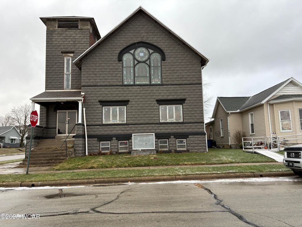 Photo of 500 W High Street, Saint Marys, OH 45885 (MLS # 309029)