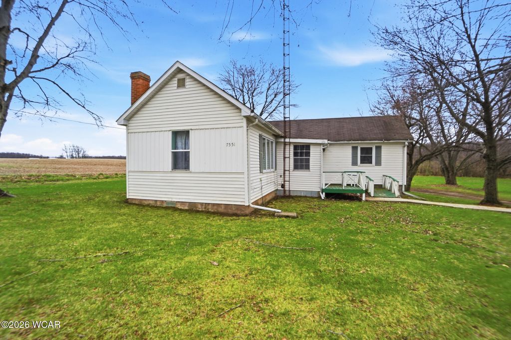 Photo of 7551 Fort Amanda Road, Cridersville, OH 45806 (MLS # 309757)