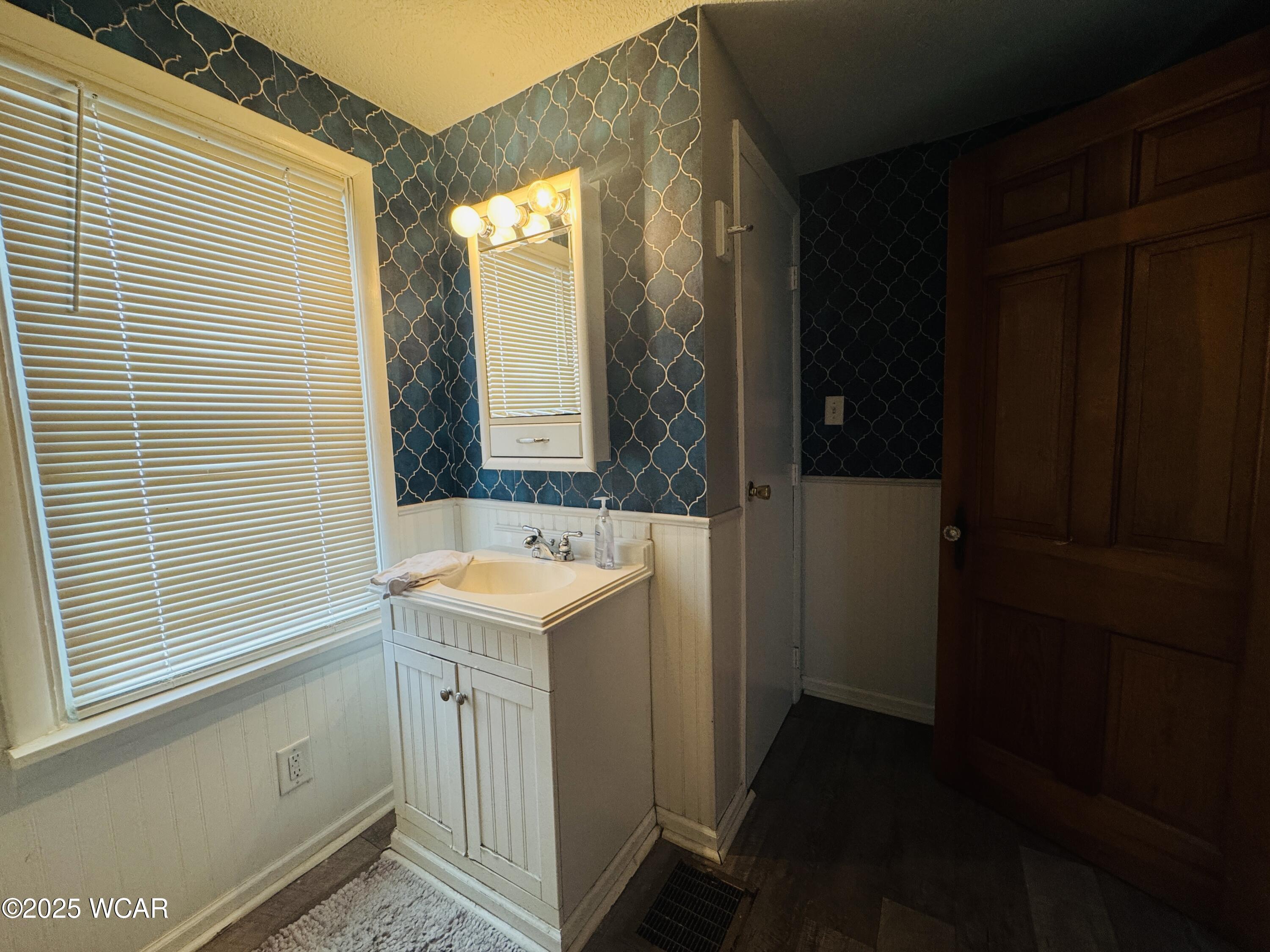 Lima, Ohio 45805, United States, 2 Bedrooms Bedrooms, ,1 BathroomBathrooms,Residential,Active,97866