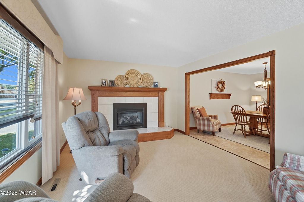 Photo of 3321 Norcrest Street, Findlay, OH 45840 (MLS # 308252)
