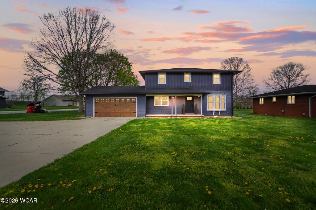 Photo of 414 W North Avenue, Ada, OH 45810 (MLS # 309974)