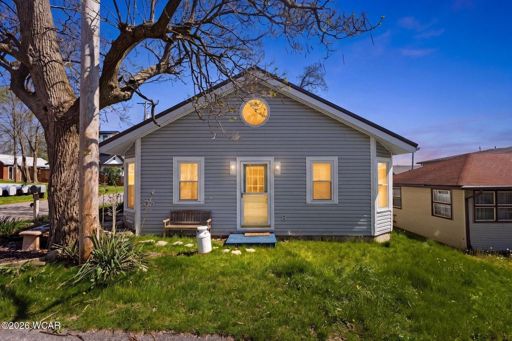 Photo of 14221 Lakewood Avenue, Lakeview, OH 43331 (MLS # 309372)