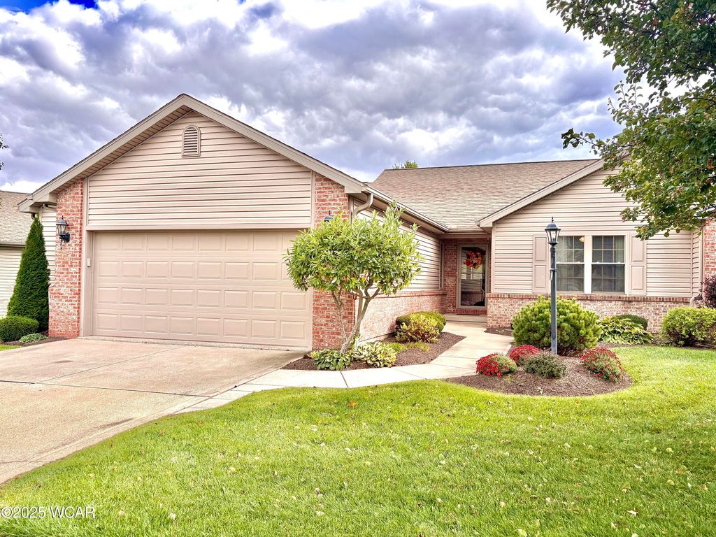 Photo of 4080 Brookshore Drive, Lima, OH 45801 (MLS # 308646)