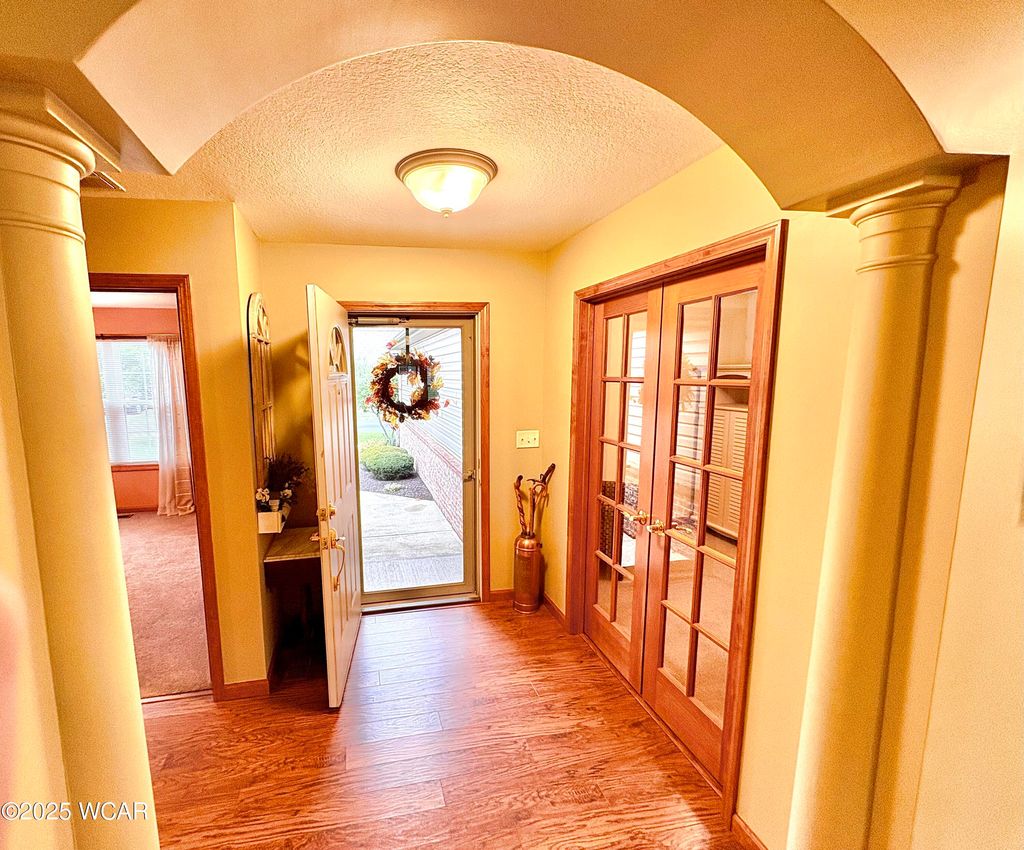 Photo of 4080 Brookshore Drive, Lima, OH 45801 (MLS # 308646)