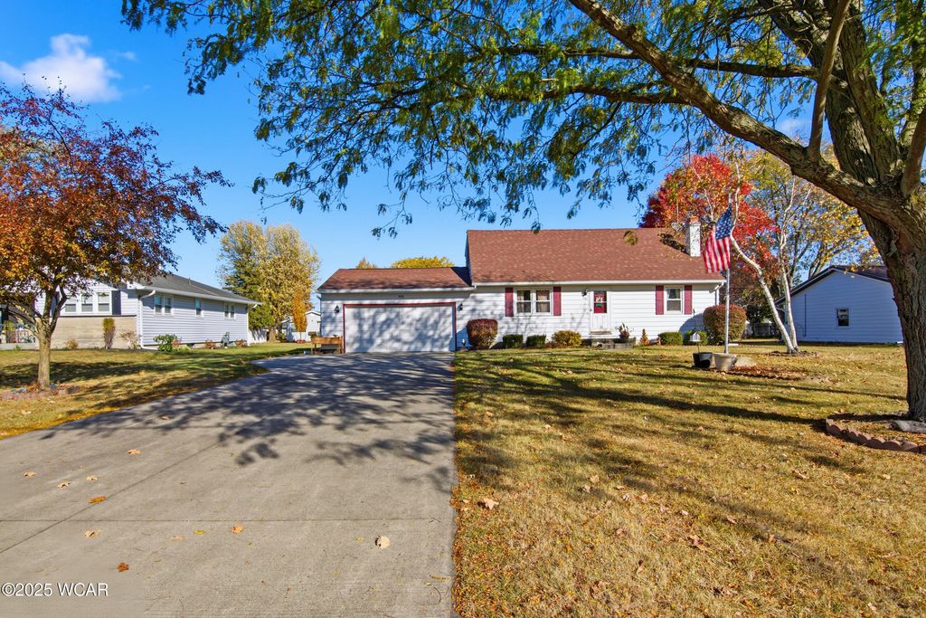 Photo of 1233 E Ervin Road, Van Wert, OH 45891 (MLS # 308815)