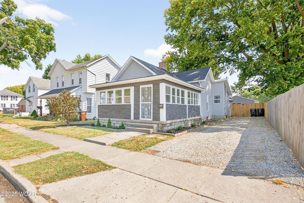 Photo of 1115 Madison Avenue, Piqua, OH 45356 (MLS # 308259)