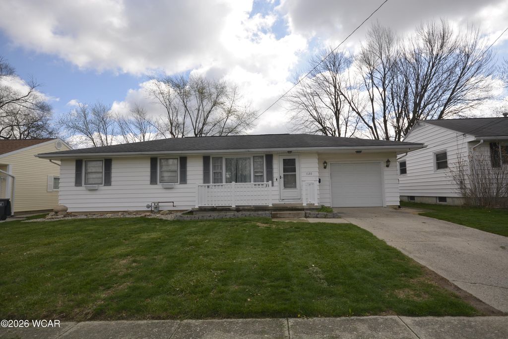 Photo of 1120 Melrose Street, Lima, OH 45801 (MLS # 309883)