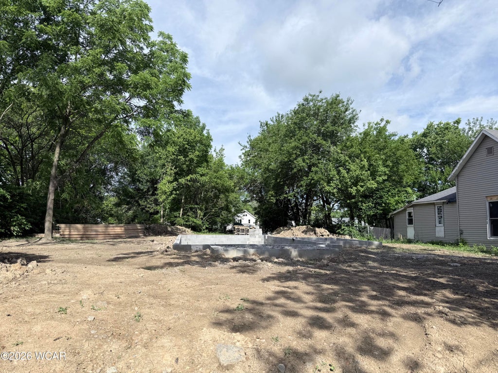 Photo of 752 Holly Street, Lima, OH 45804 (MLS # 310547)