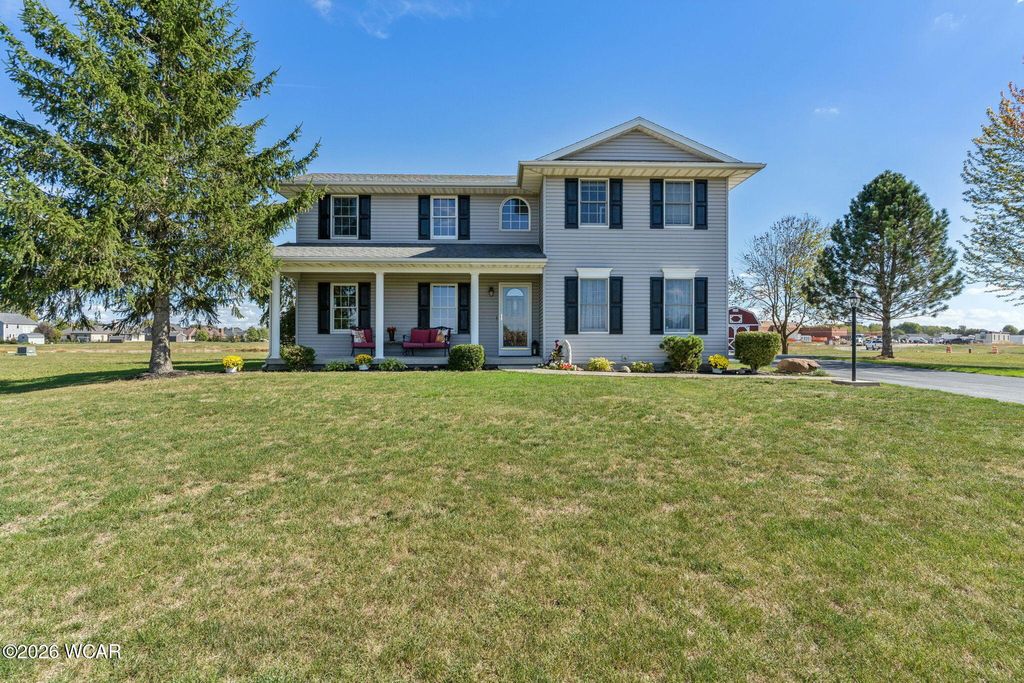 Photo of 395 Powell Drive, Arlington, OH 45814 (MLS # 309192)