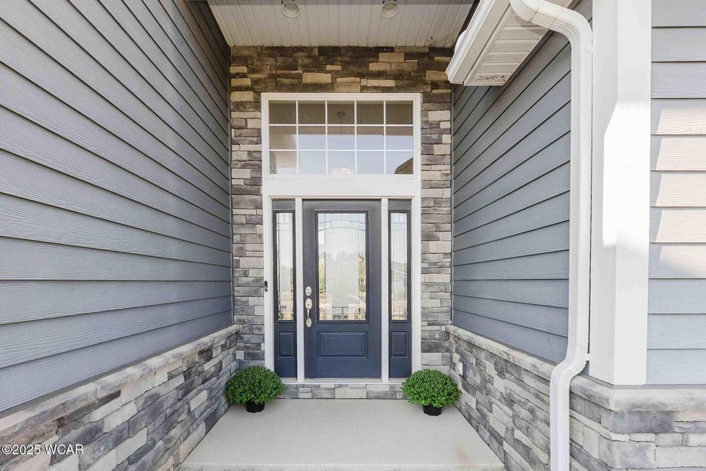 Photo of 349 Sycamore Court, Bluffton, OH 45817 (MLS # 308197)